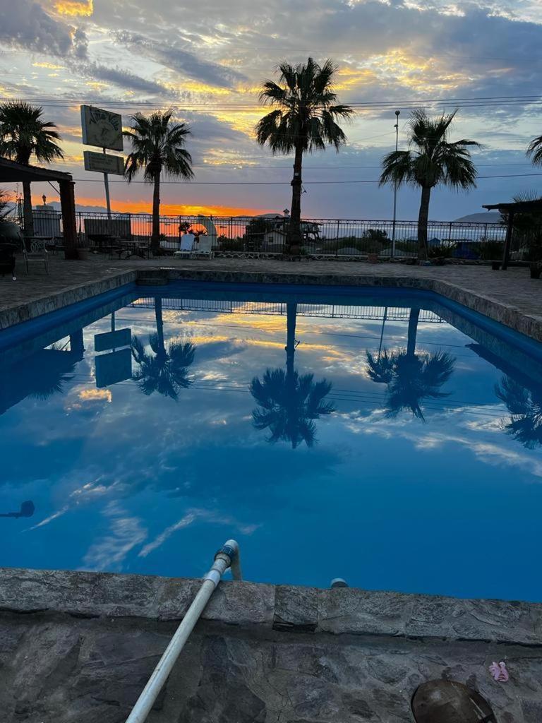 Hotel Villa Vittas Resort Bahia de Los Angeles Екстериор снимка
